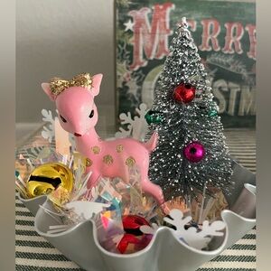Christmas  assemblage Pink deer Decor NWOT